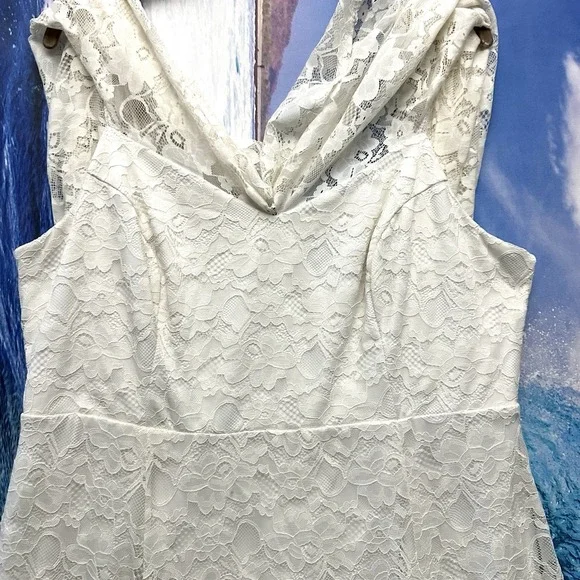 Torrid Ivory Lace Overlay Capelet Sz 20 Wedding Dress Ever After Cloud Dancer - Picture 6 of 16
